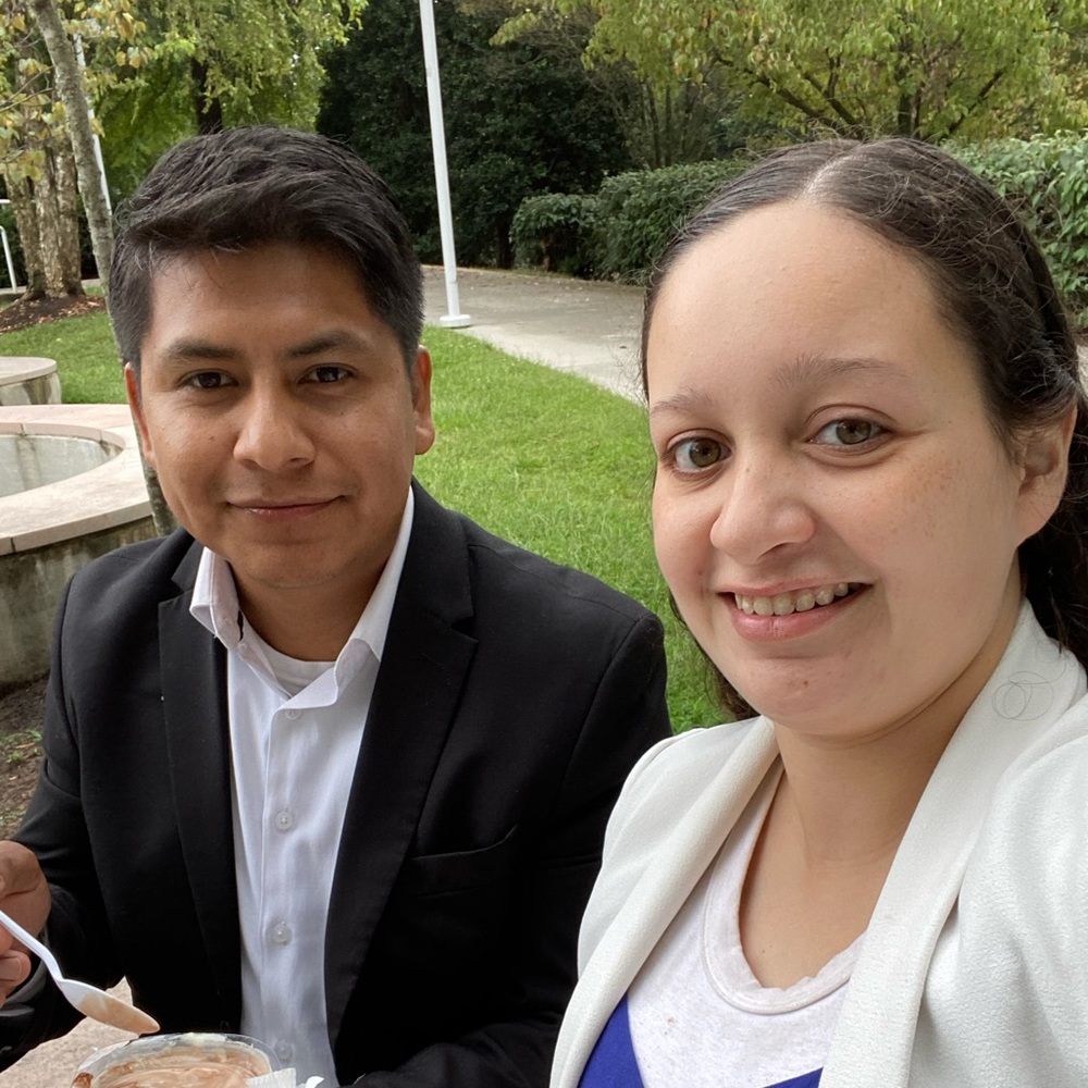 Meet your Posher, Alexis